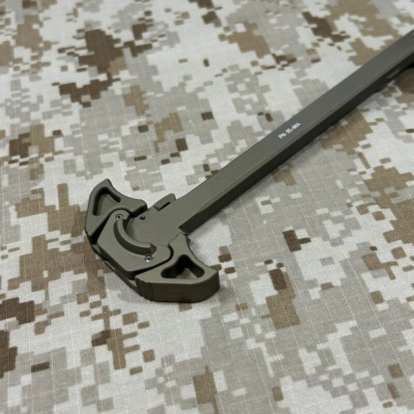 画像2: geissele USASOC SOPMOD Charging Handle 5.56 DDC　PN:05-664