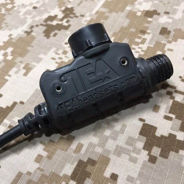 実物 TEA MKFU94/Mk4 PRC148 PTT 防水10pin コネクター - BLACK LINE